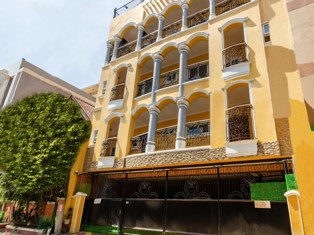 Oyo 831 Casa Maria Hotel Manila Exterior foto