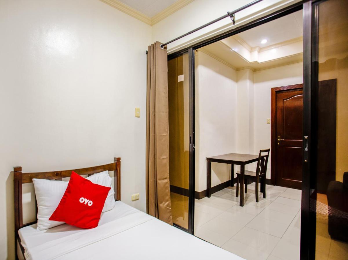 Oyo 831 Casa Maria Hotel Manila Exterior foto